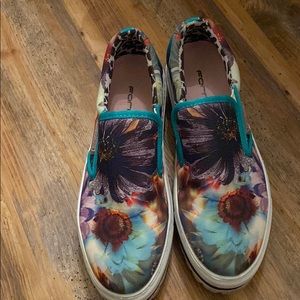 European Floral Platform Sneakers